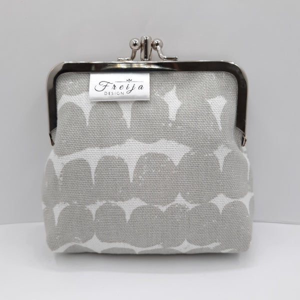 Helmi - tuplakukkaro 2