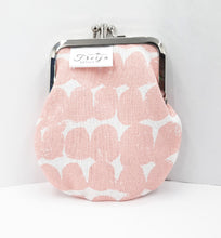 Lataa kuva Galleria-katseluun, Hertta - tuplakukkaro
